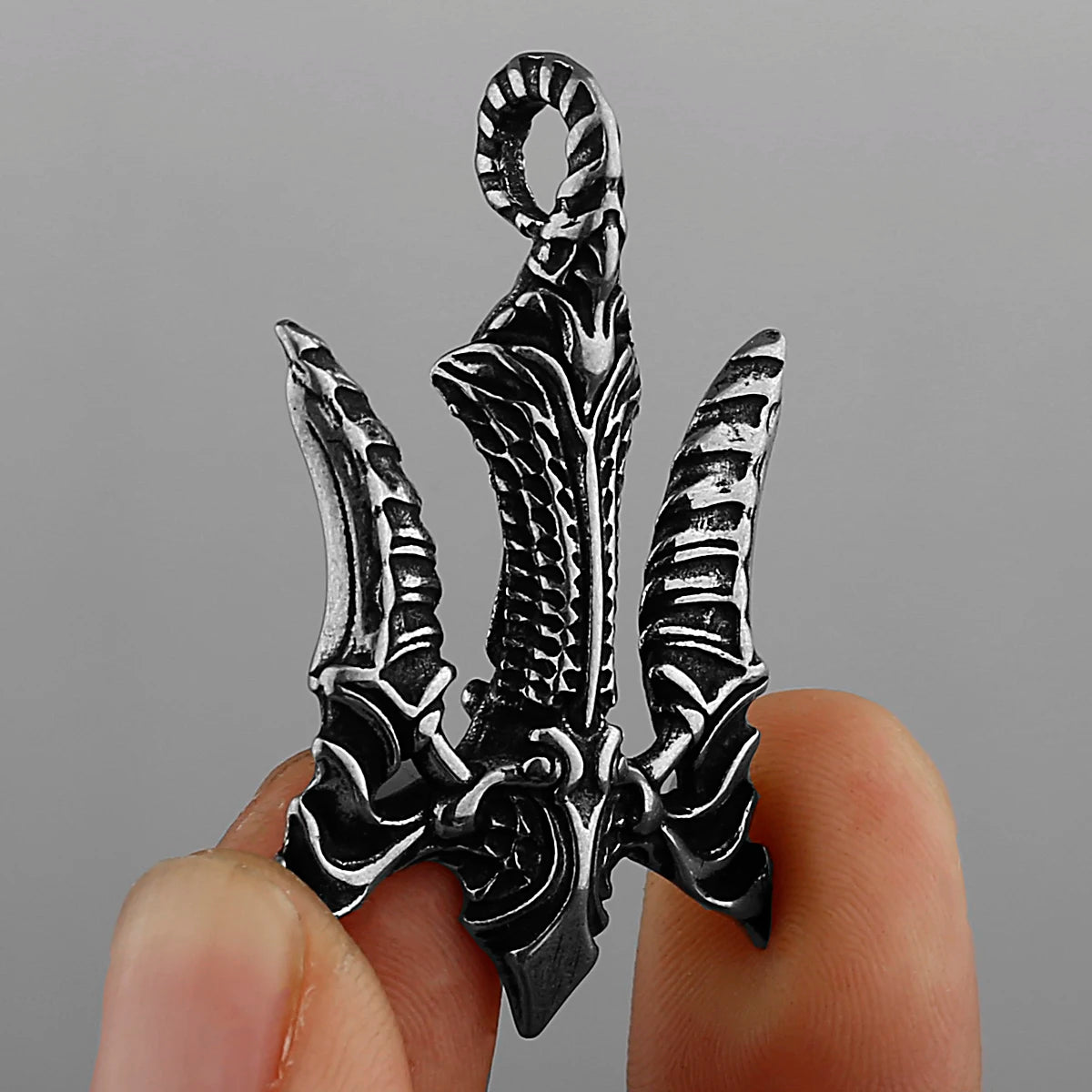 Retro High Quality Alien Poseidon Trident Pendant Men's Fashion 316L Stainless Steel Pendant Necklace Gift Jewelry