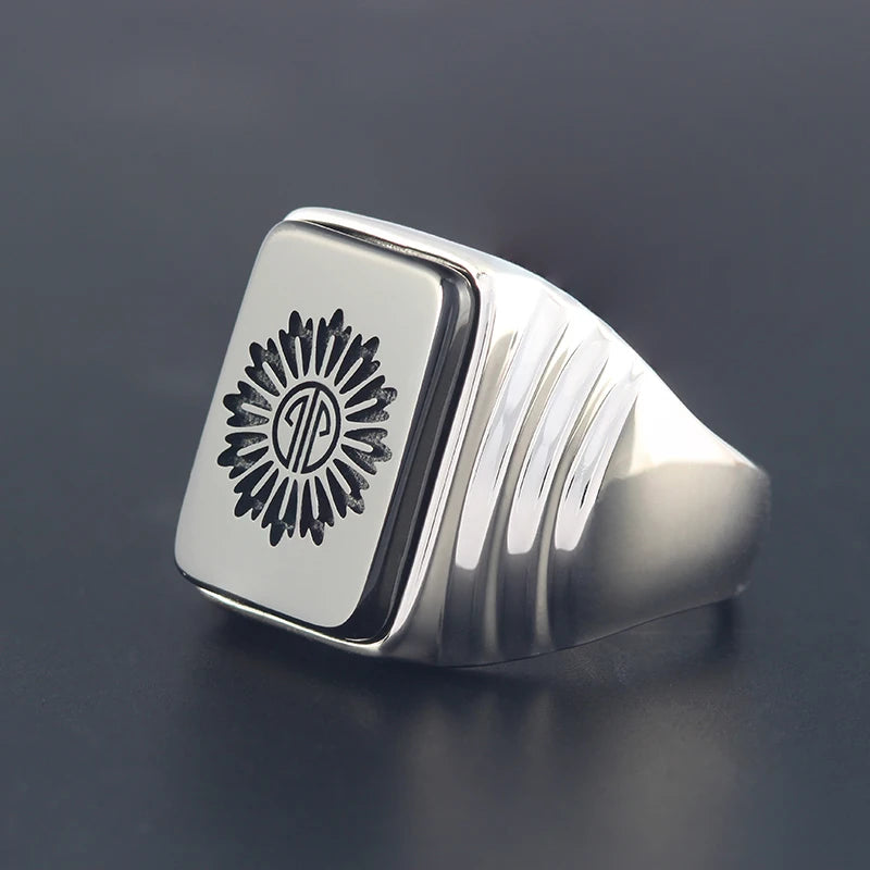 Black Agate Statement Ring — 925 Silver