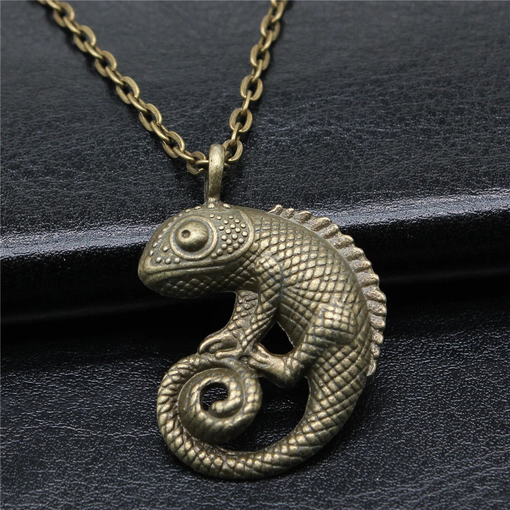 Cold Blooded Reptile Lizard Gecko Chameleon Pendant Necklace For Women Men