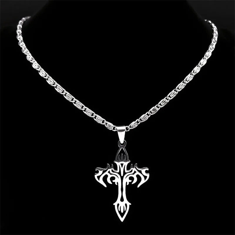 Gothic Cross Silver Pendant Flame Rock Colgante
