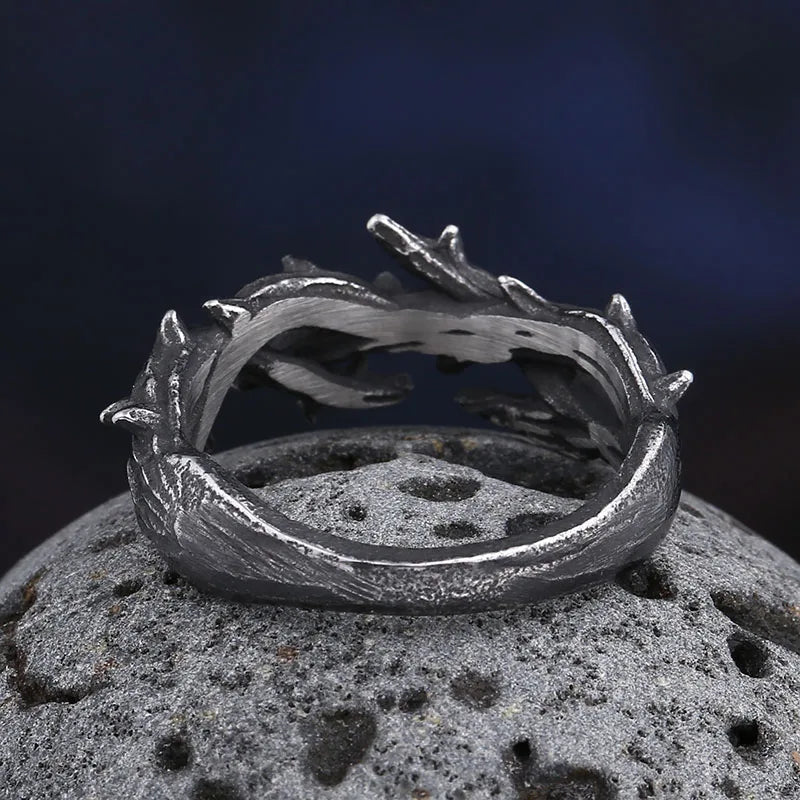 Retro Irregular Thorns Finger Ring — 316L Stainless Steel