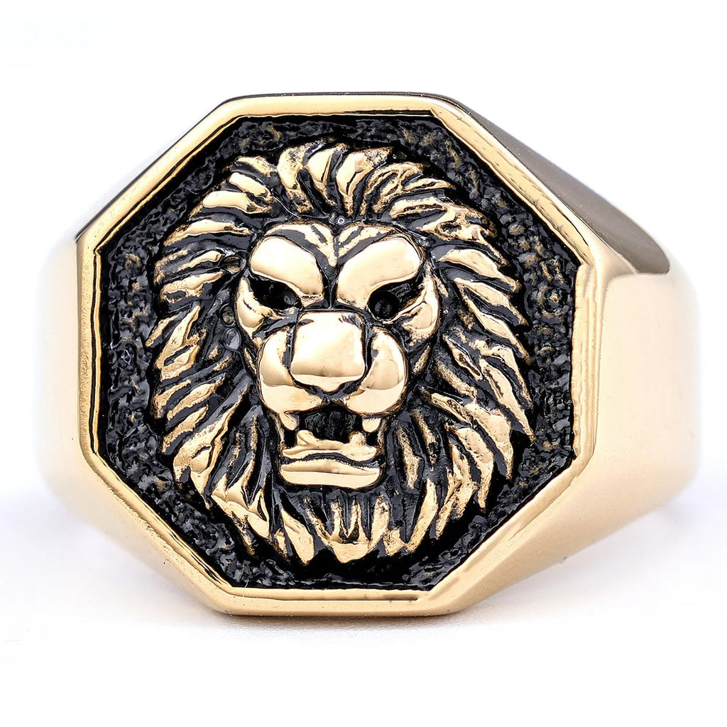 A powerful lion king ring jewelry accessory