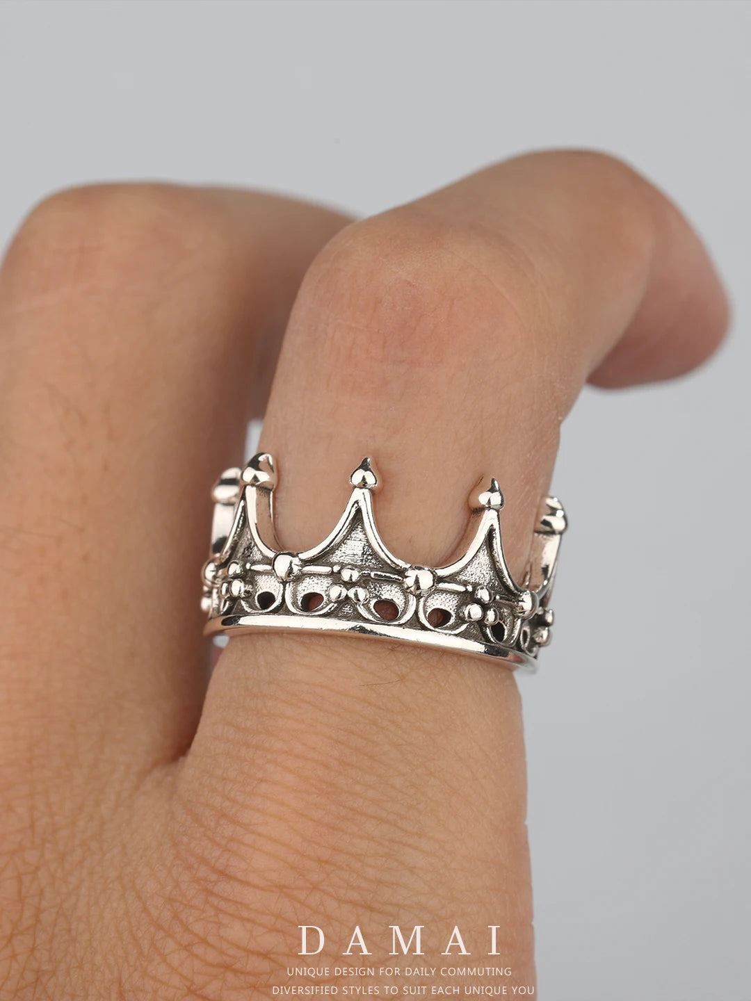 DAMAI Gothic Style Adjustable Open Crown Ring for Men Dark Black Personality Ring Finger Accessory Fashionable Jewelry