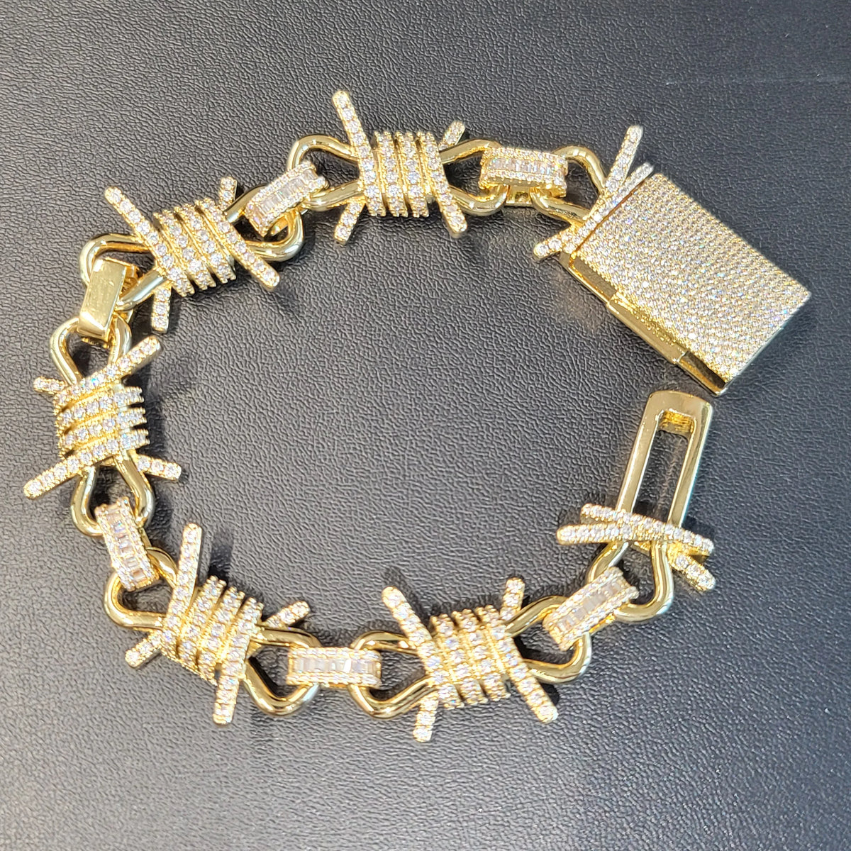 Fully Icy Bracelet Personalized Spike Necklace Gothic Jewelry Gifts For Him Her Infinite Link Chain Party Accessories