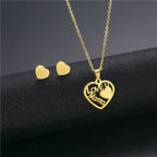 Mama Letter Pendant Necklace — Minimal