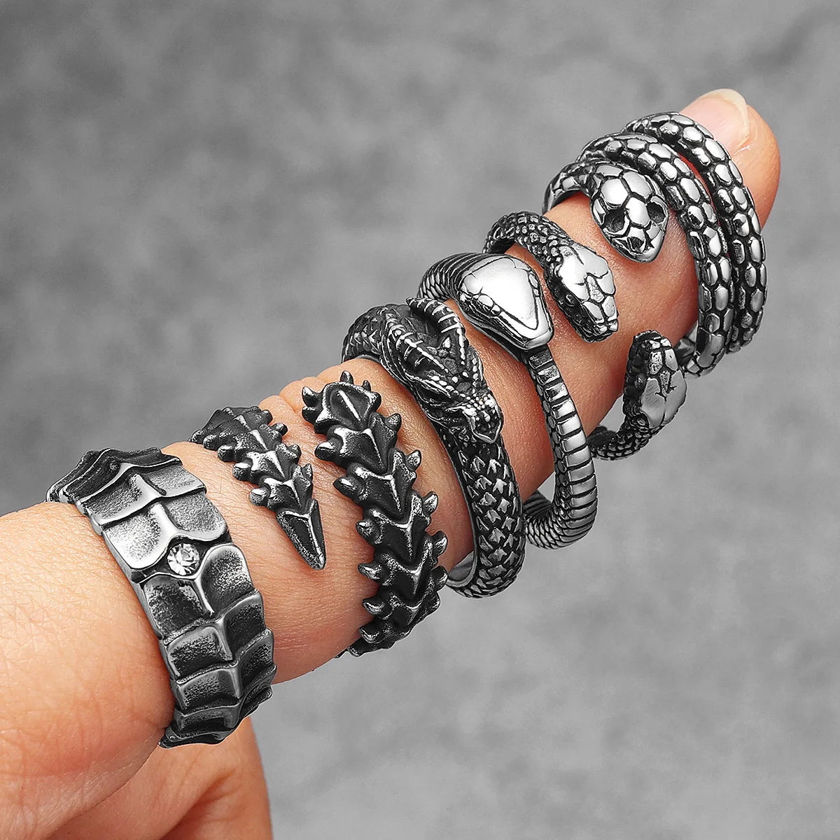 Animal Snake Cobra Series Stainless Steel Men Rings Punk Trendy for Women Fashion Jewelry Halloween Creativity Gift Wholesale
