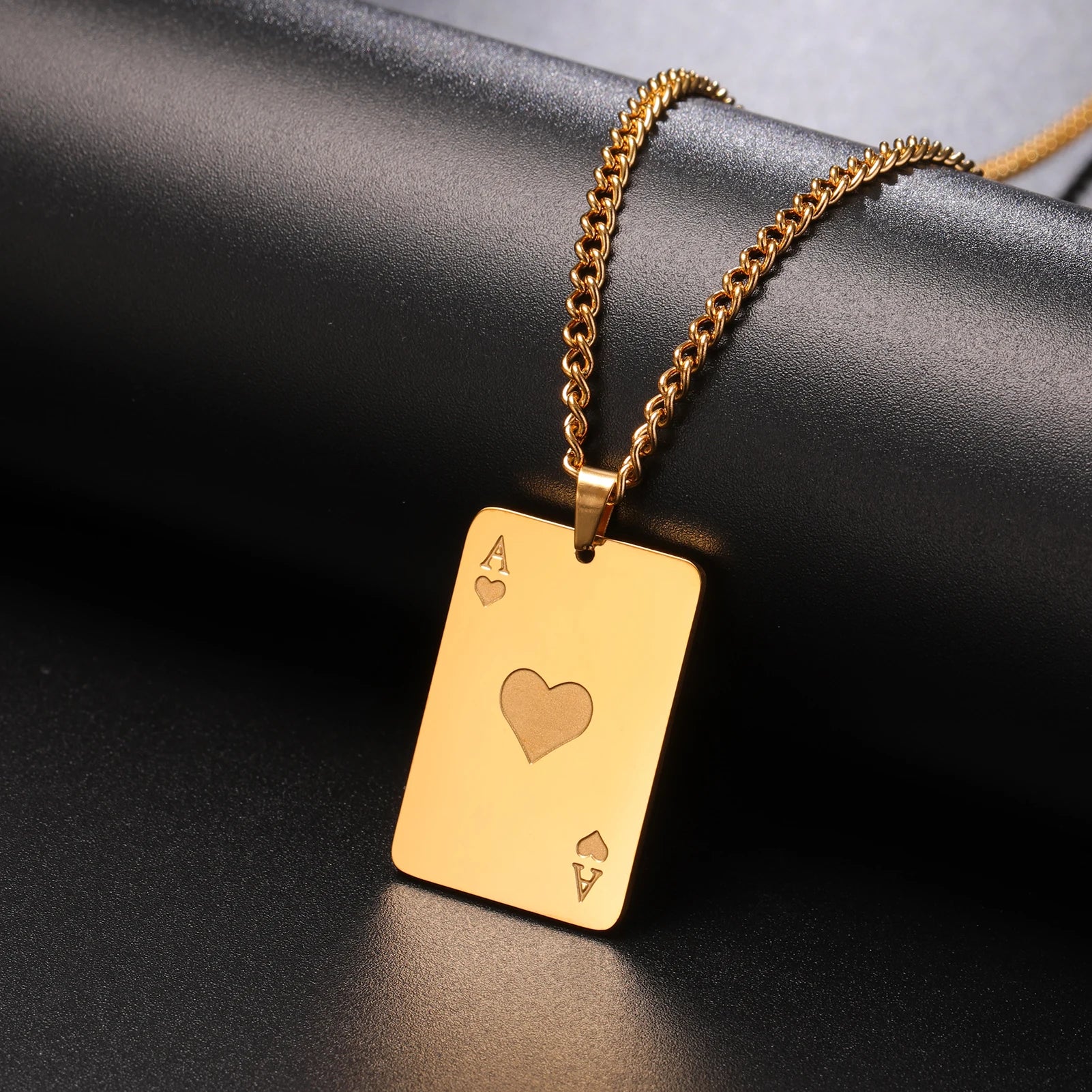 Cazador Poker Card Ace of Spades Necklaces for Men Women Stainless Steel Hip Hop Jewelry Gold Color Necklace 2026 Gift Wholesale