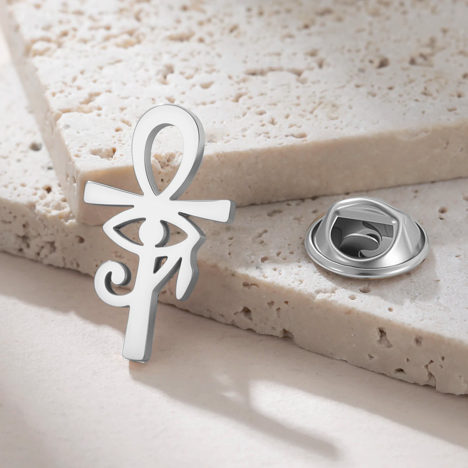 LIKGREAT Ankh Cross Brooch Eye of Horus Pin for Men Women Ancient Egyptian Gothic Occult Symbol Spiritual Amulet