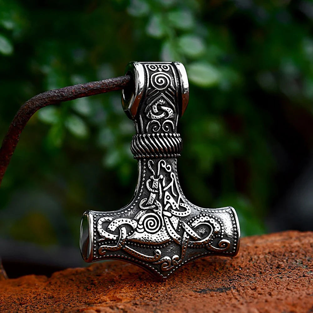 Vintage Stainless Steel Viking Thor's Hammer Pendant Necklace For Men Nordic Celtic Knot Necklace Fashion Jewelry Gift
