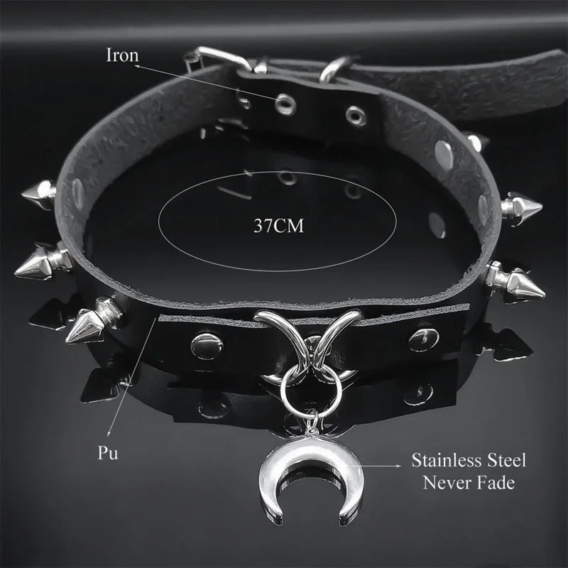 Moon Crescent Black Pendant Necklace — Stainless Steel