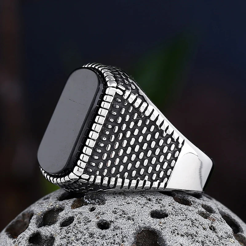 Trendy 2022 New Onyx Stone Ring Luxury Suitable For Man With Gifts Party Wedding Male Ring Jewelry Accessories Couple