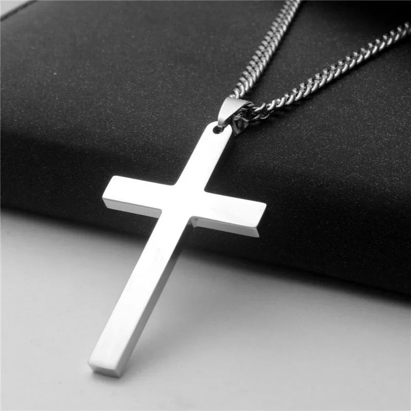 3-piece Set of Three-Colored Smooth Cross Cuban Chain Necklace in Minimalist Neutral Style, Suitable for Daily Commute