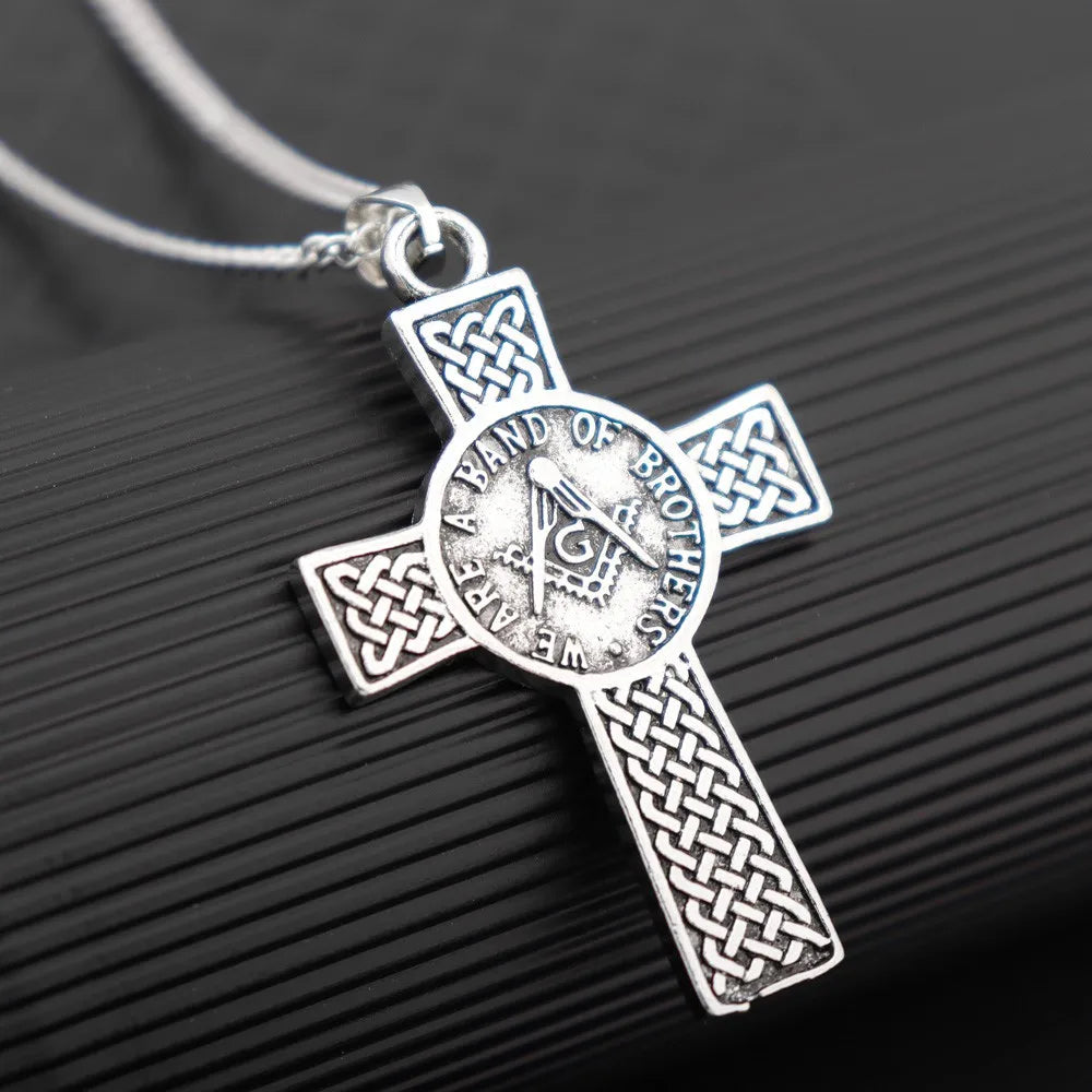 New Celtic Cross & AG Masonic Logo Pendant Necklace for Men Fashion Charm Pendant Religious Party Jewelry Accessories