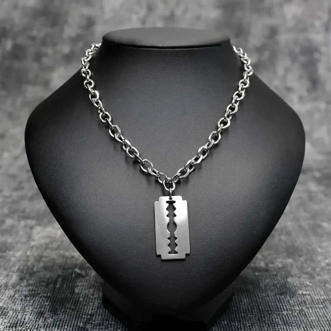 Fashion Razor Blade Pendant Necklace Punk Stainless Steel Hip Hop Knife Shaver Shape Sweater Chain Necklace Gift for Women Men