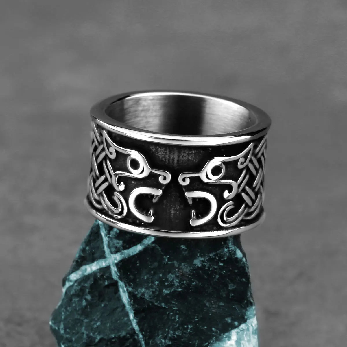 Viking Double Wolf Rune Ring, Black — Stainless Steel