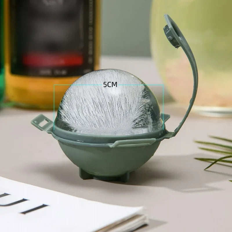 1/12x Round Ice Makers Ice Ball Mold Reusable Plastic Refrigerator Spherical DIY Moulds Kitchen Tools Quick Freezing