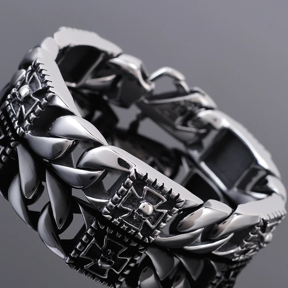 Punk Skull Bracelet Men's Black Stainless Steel Vintage Cuban Link Chain Bracelet with Skulls Spring Clasp Gothic Biker