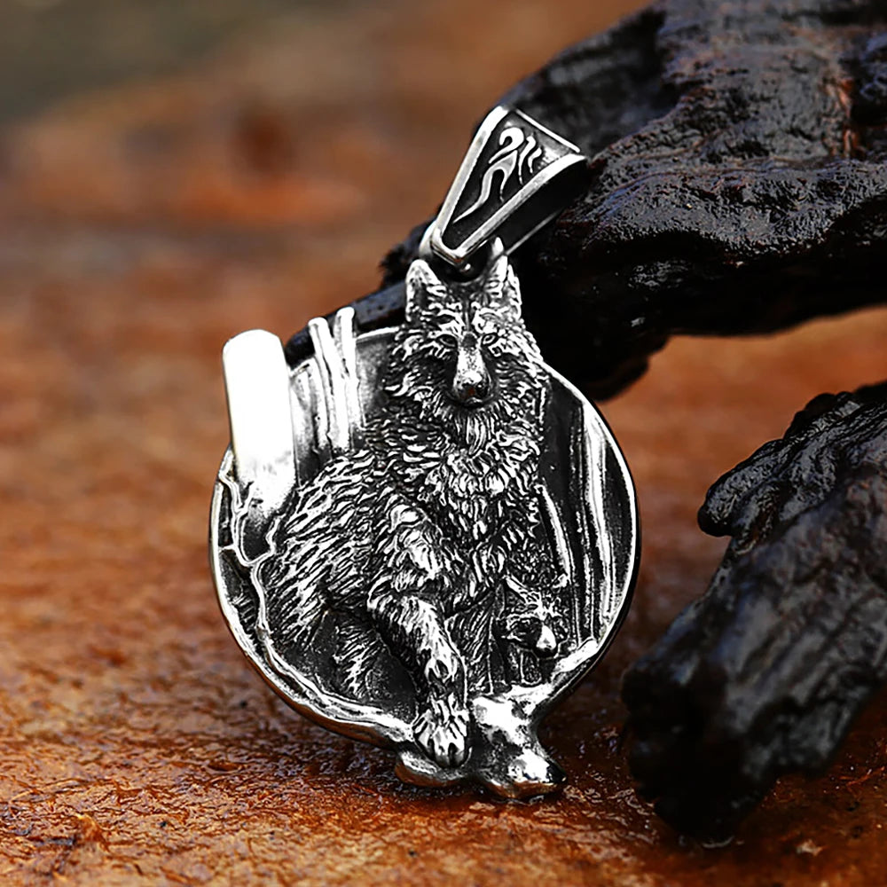 Viking Odin Wolf Head Pendant — Stainless Steel