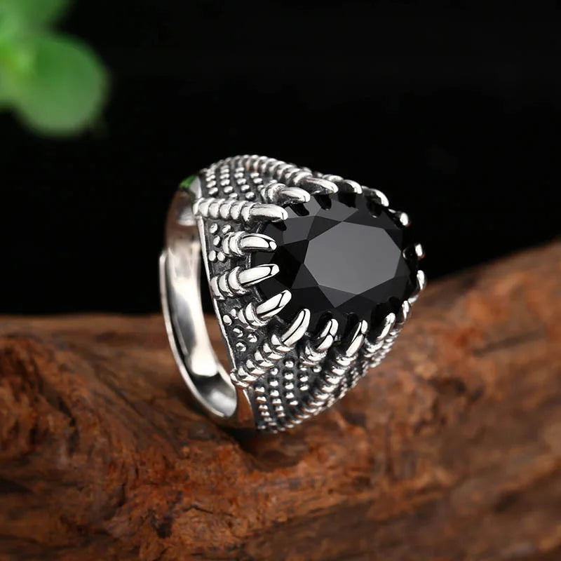 Retro Alien Black Stone Ring — Silver
