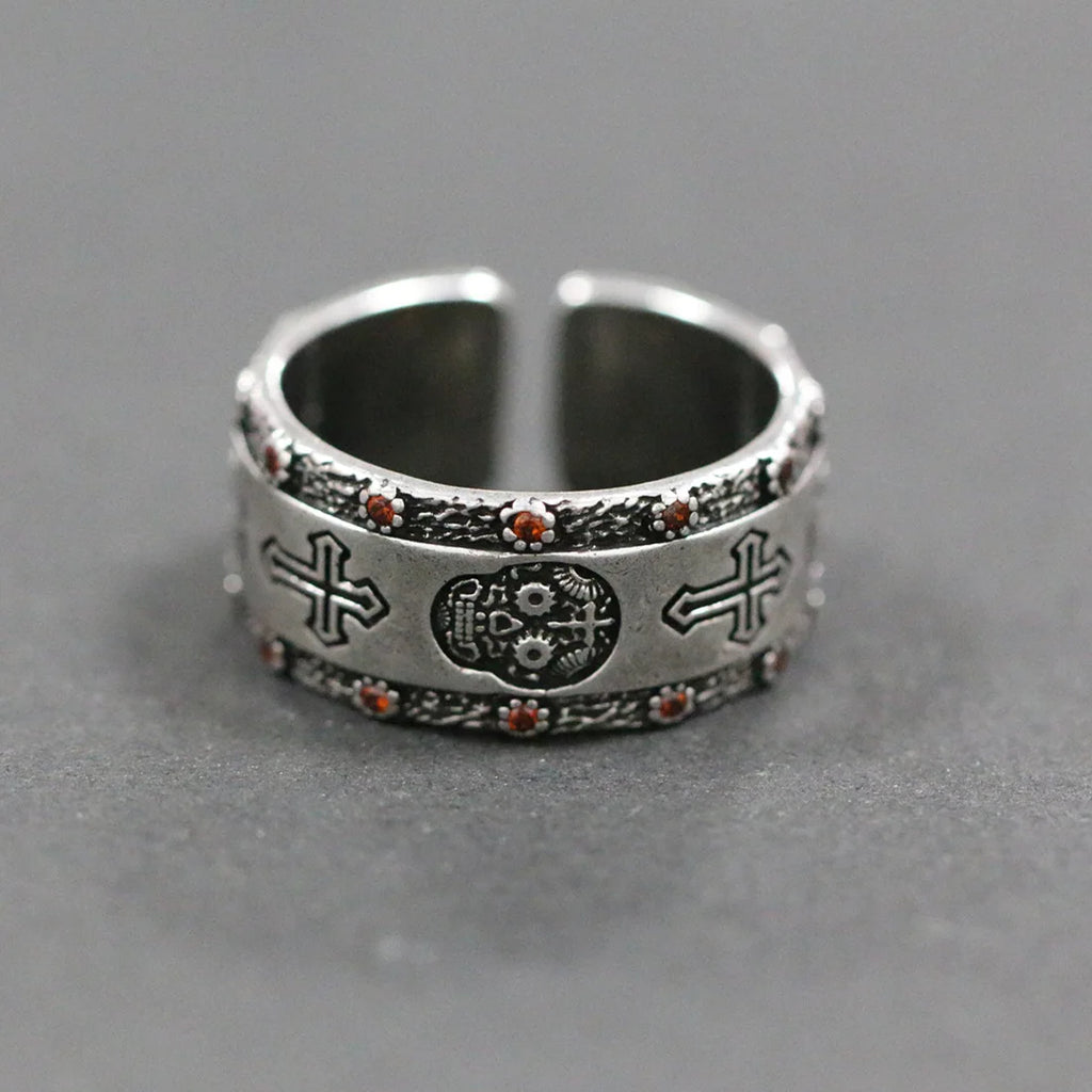 Vintage Knight Cross Amulet Ring for Men — Zinc Alloy