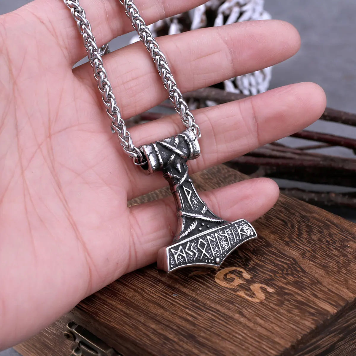 Vintage Nordic Vikings Anchor Odin Rune Necklace Men's Stainless Steel Fashion Mjolnir Hammer Pendant Necklace Punk