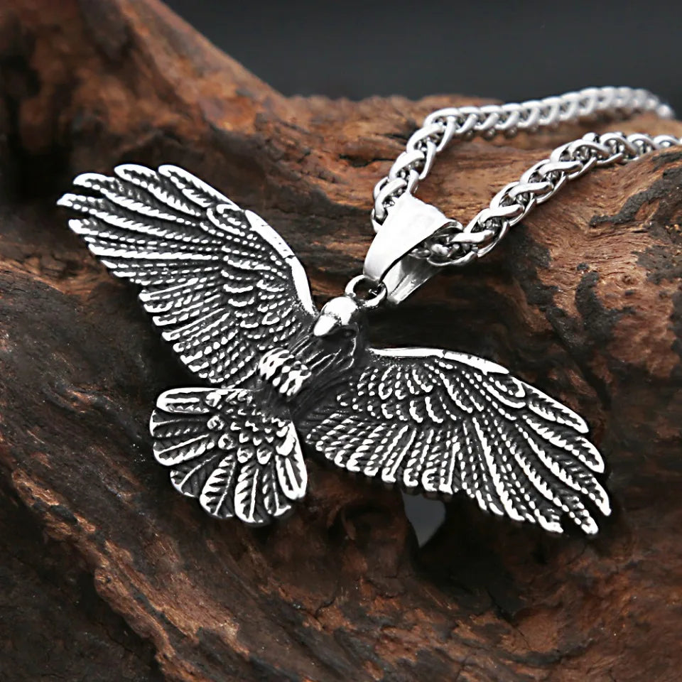 New Fashion 316L Stainless Steel Eagle Pendant Necklaces For Men Women Hip Hop Biker Vikings Animal Necklace Party Jewelry Gifts