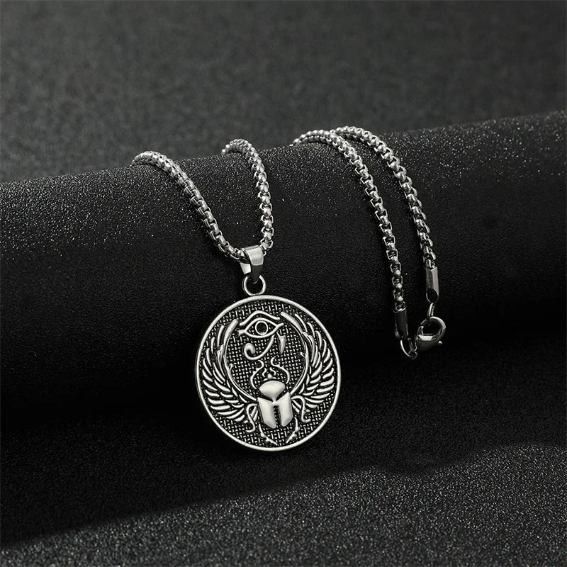 Ancient Egyptian Sun Eye of Horus Pendant Necklace for Men and Women Eagle-Headed God Omniscient Eye Amulet Jewelry Gift