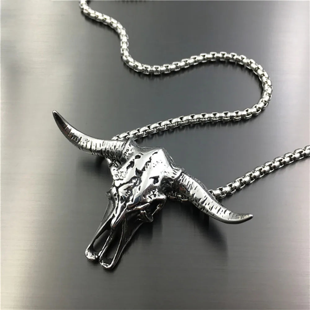 Vintage Stainless Steel Bull Head Skull Pendant Necklace Men Biker Animal Skull Bull Necklace Gothic Jewelry Gift