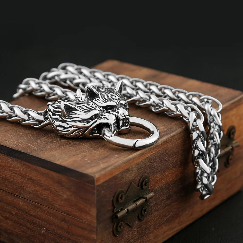 Wolf Head Chain Necklace — Silver