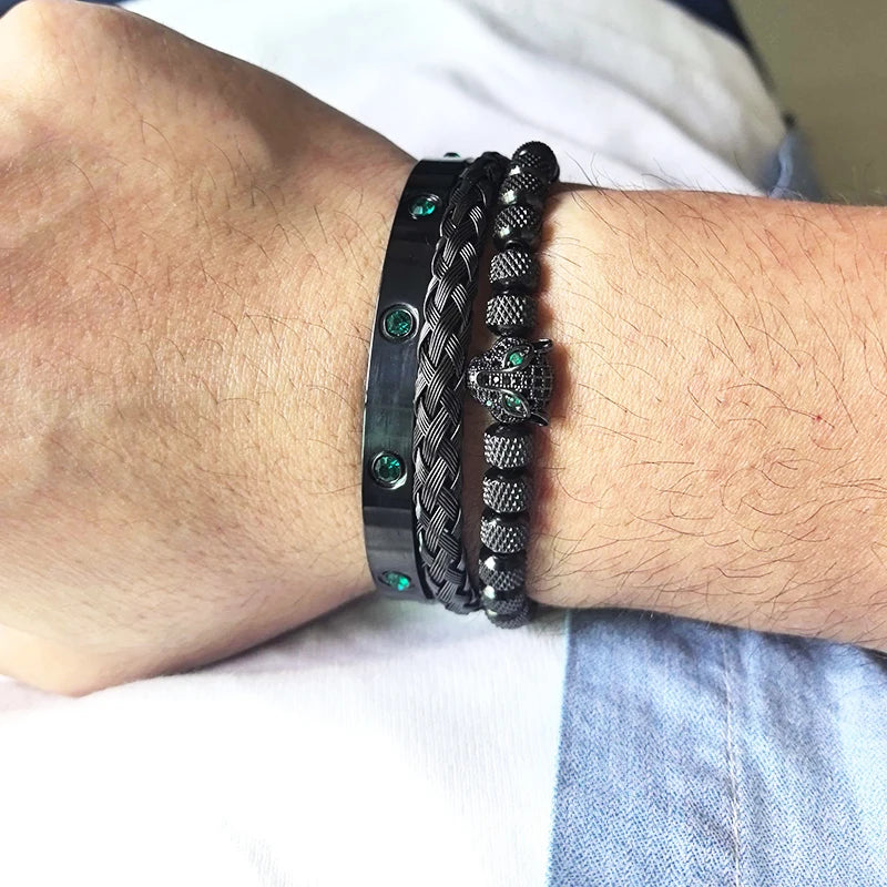 Green Eye Leopard Head & Crown Crystal Bracelet — Stainless Steel
