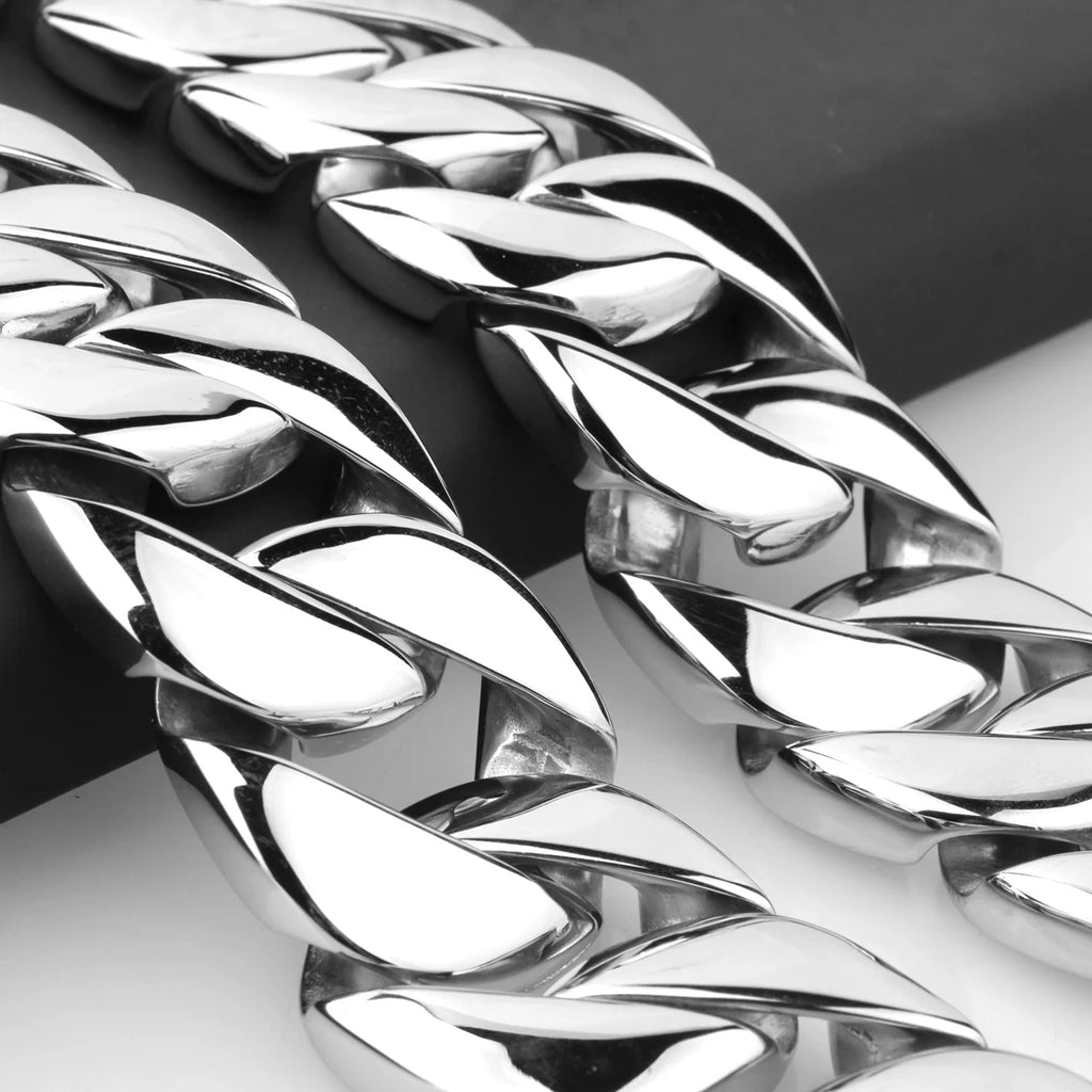 Cuban Link Necklace 24-31mm — Stainless