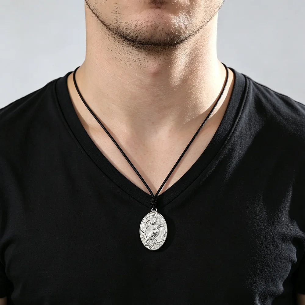 Skyrim Raven Crescent Moon Oval Pendant Necklace Stainless Steel Gothic Witchcraft Amulet Neck Chain for Men Women Jewelry Gift