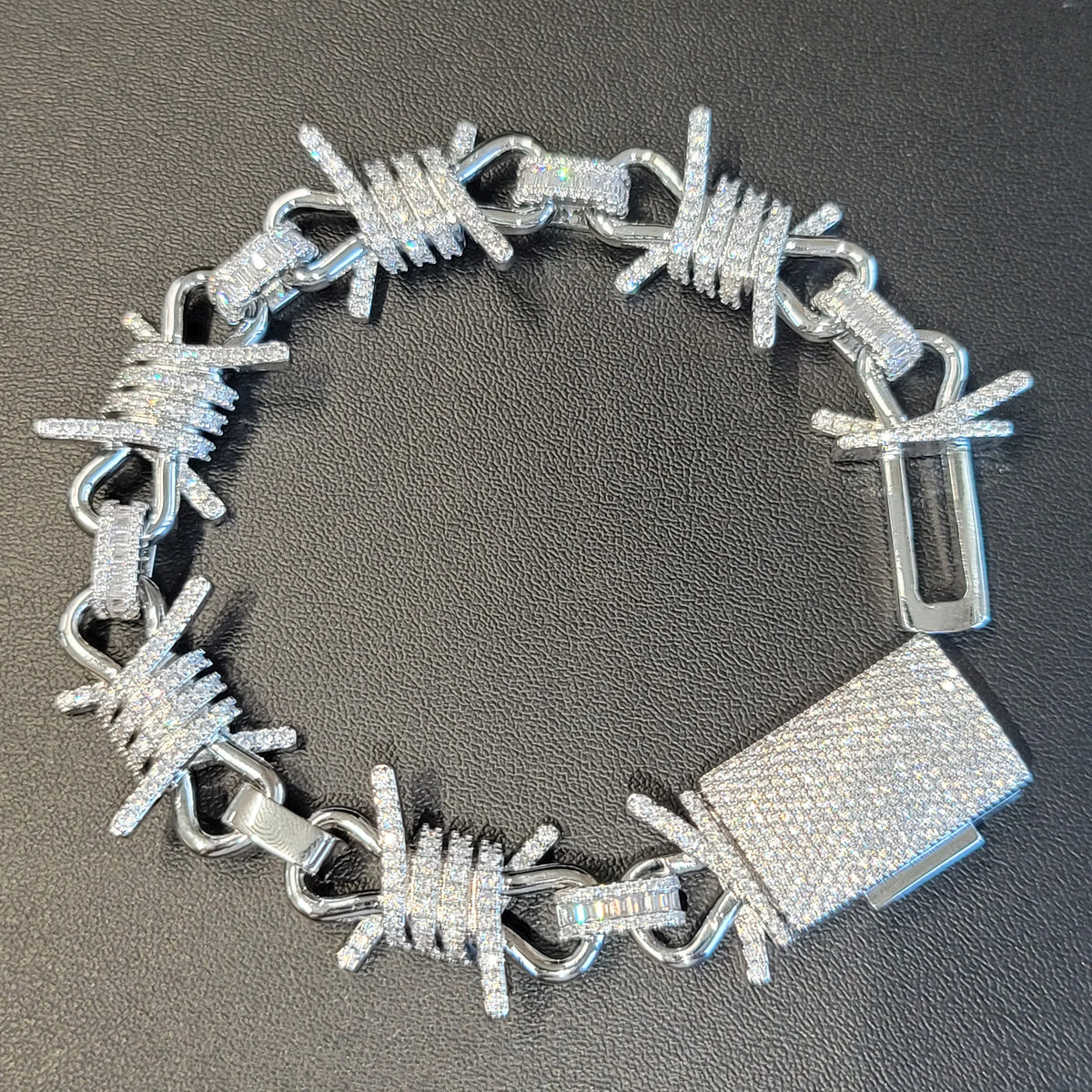 Fully Icy Bracelet Personalized Spike Necklace Gothic Jewelry Gifts For Him Her Infinite Link Chain Party Accessories