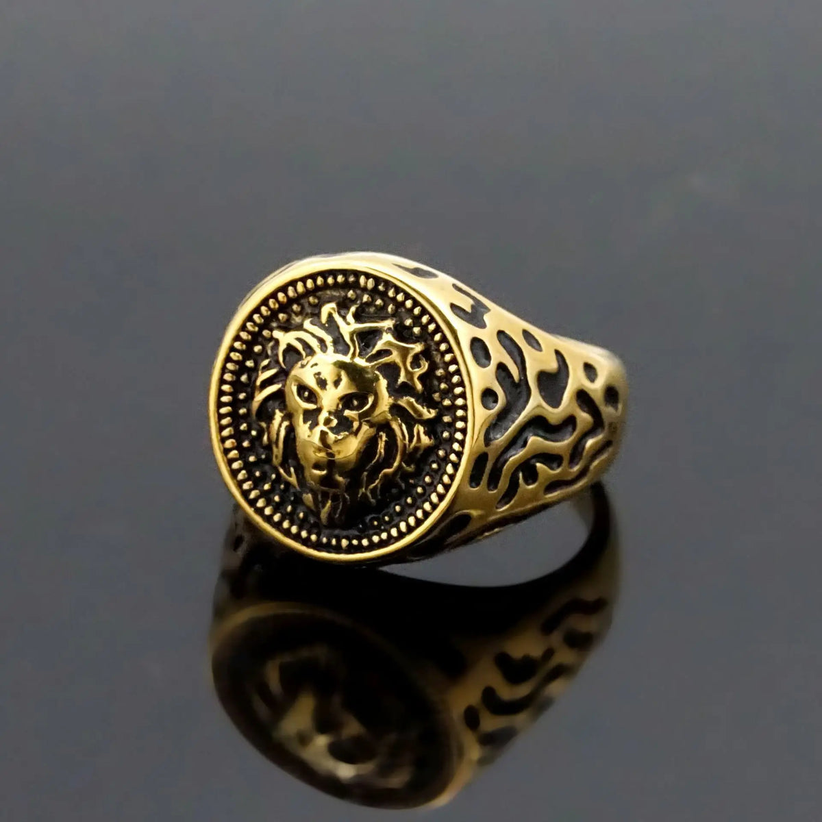 Golden Lion Head Ring Animal Band — 316L Stainless Steel