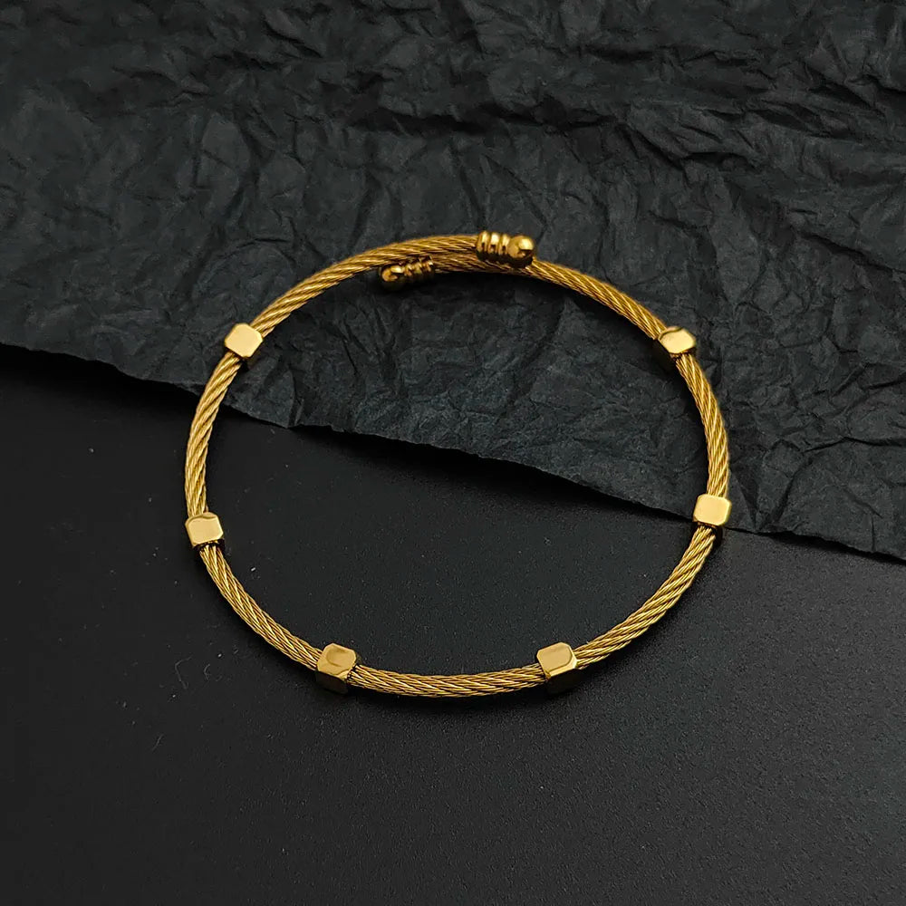 Wire Thorn Nut Bracelet for Women — Gold-Tone, Stainless Steel