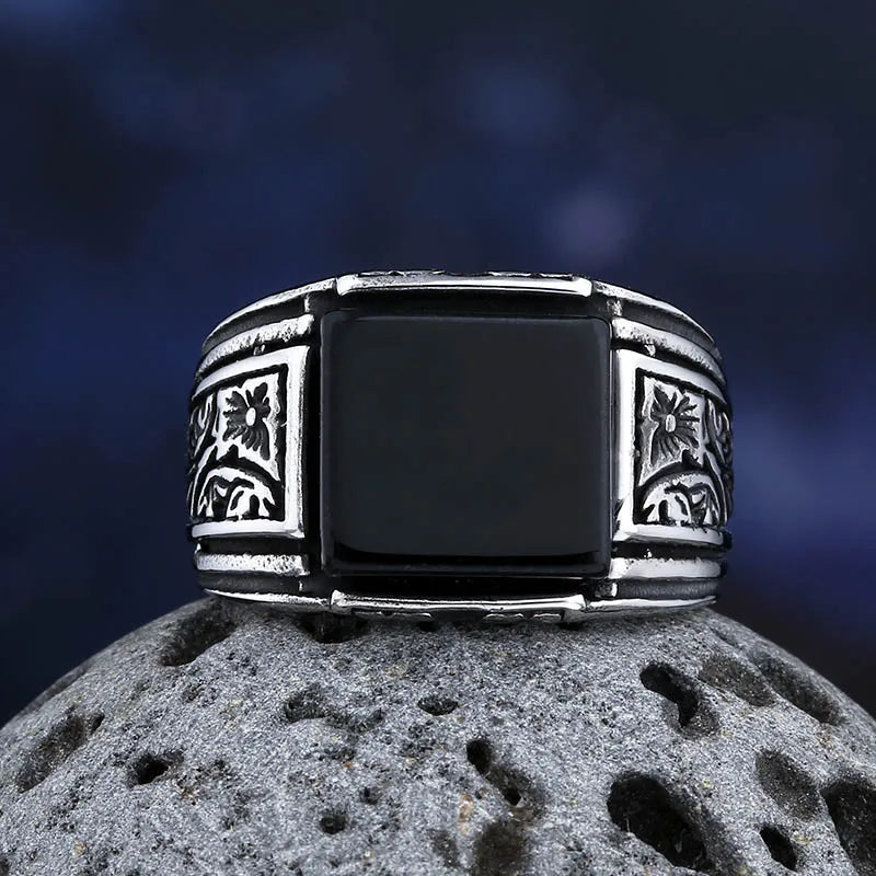 Fashion 2024 New 316L Stainless Steel Polished Pattern Ring Black Zircon Vintage  Jewelry For Couple Gift Good Detail