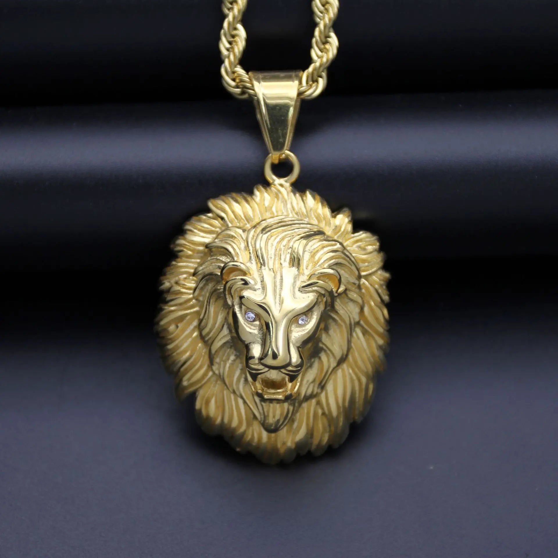 Lion Head Gold Pendant Necklace