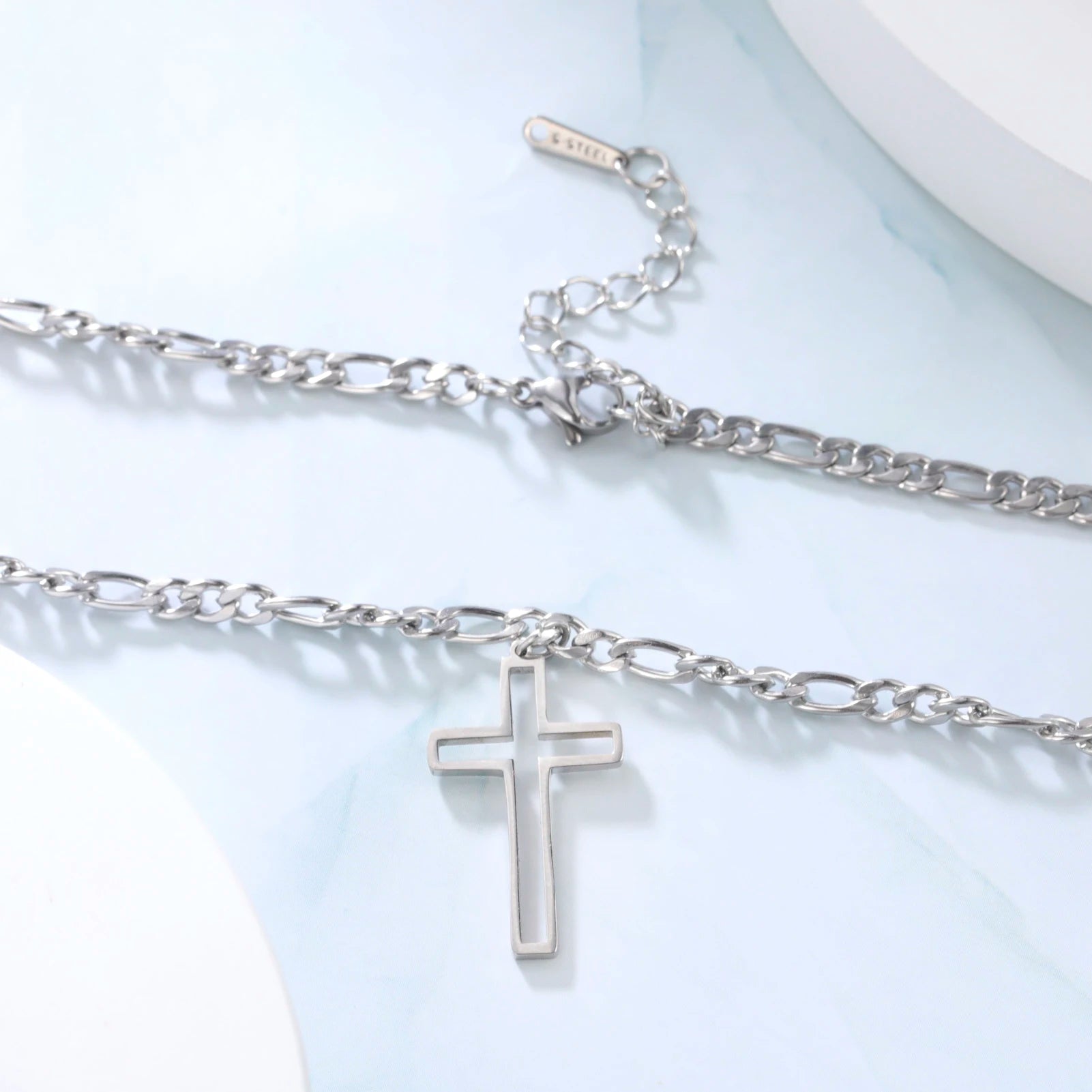 Hollow Cross Pendant Necklace for Men Women Stainless Steel Figaro Chain Necklace Punk Choker Jewelry for Party Gift