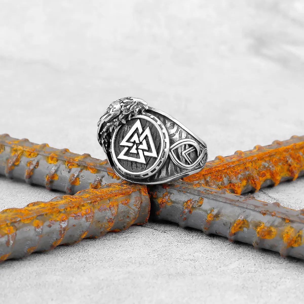 Vintage Stainless Steel Viking Amulet Ring Norse Compass Runes Men and Women Rings Teens Multi Style Jewelry Boyfriend
