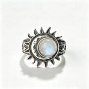 Sun Star Moon Cabochon Ring — Silver-Tone Bohemian