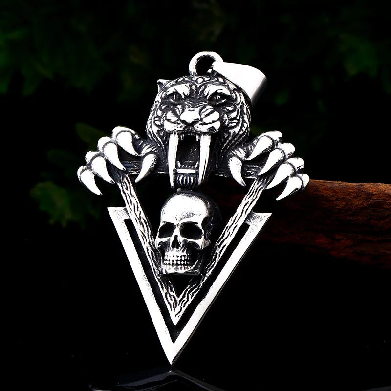 Round Lion Wolf Tiger Pendant — Stainless Steel