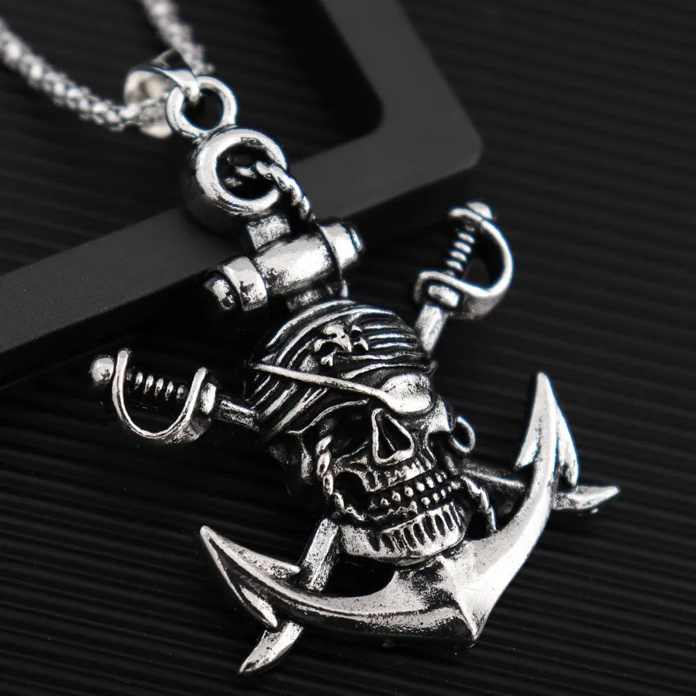 Vintage Japanese Double Swords Pirate Skull Pendant Necklace for Men Hip-Hop Pirate Boat Flag Logo Pendant Neck Chain