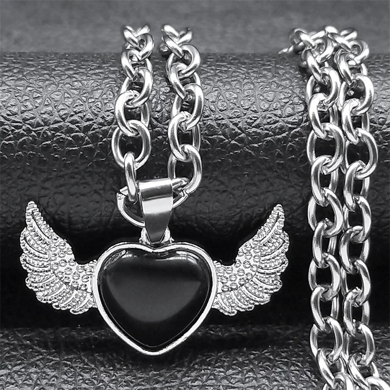 Gothic Heart Angel Wings Pendant — Black SS
