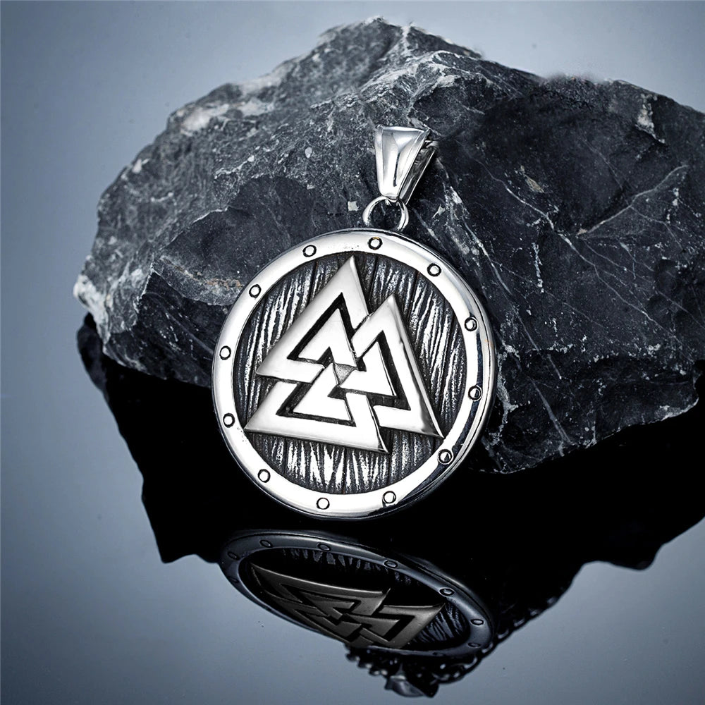 Norse Mythology Valknut Vikings Shield Necklaces Men's Vintage Nordic Runes Amulet Pendant Stainless Steel Scandinavian Jewelry