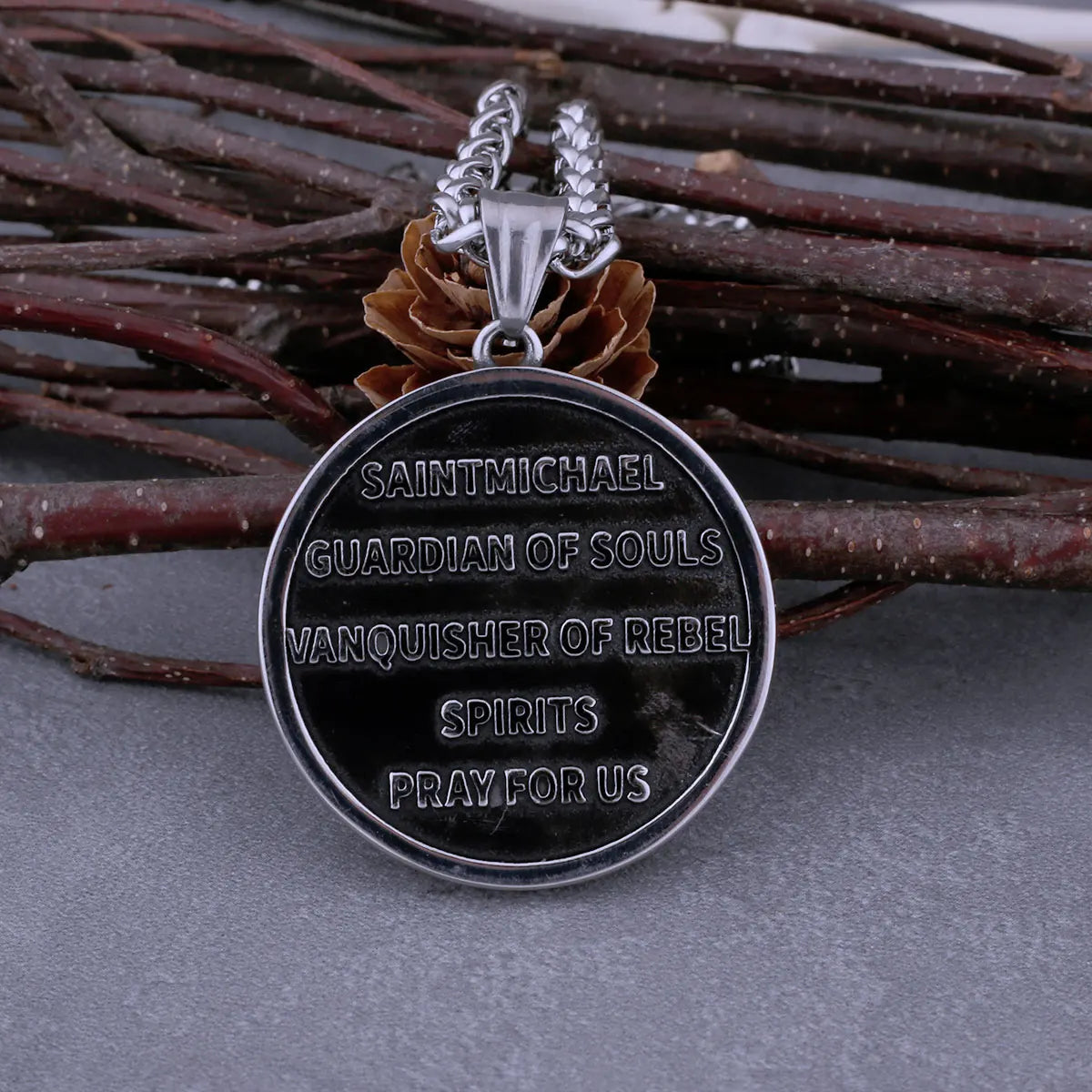Stainless Steel Archangel St. Michael Necklace Men's Fashion Believer Amulet Biker Pendant Necklace Jewelry Gift Dropshipping