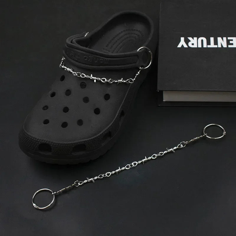 2026 Hot New Designer Shoe Charms Chain Fashion Gift Punk Pendant Metal Buckle Hip Hop Shoe Decoration Accessories For