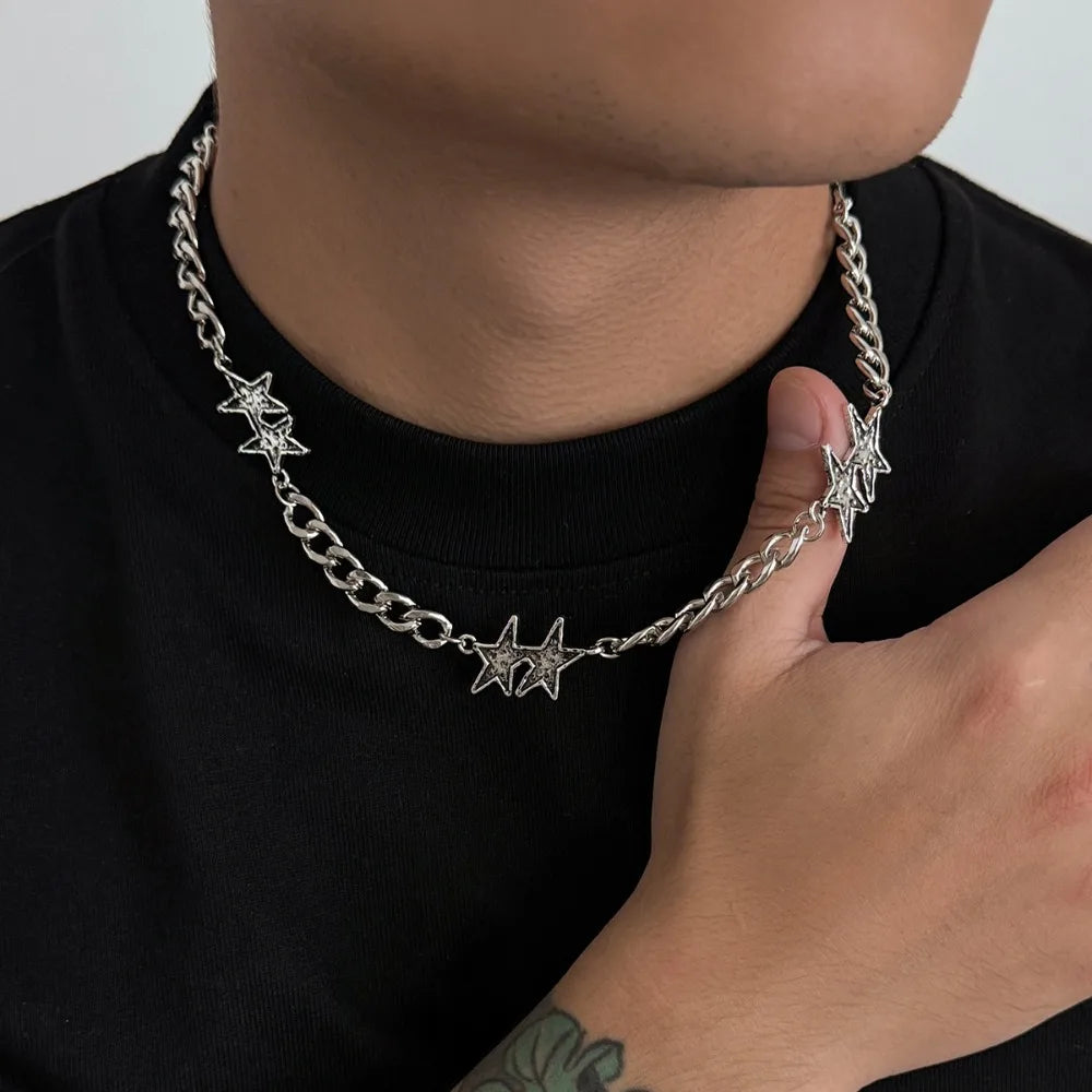 Grooved Five-Point Star Chain Necklace — Silver