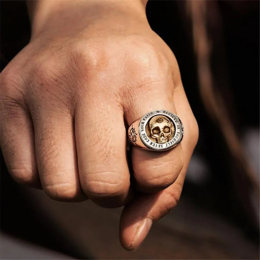 Skull Ring — Vintage Punk Daily