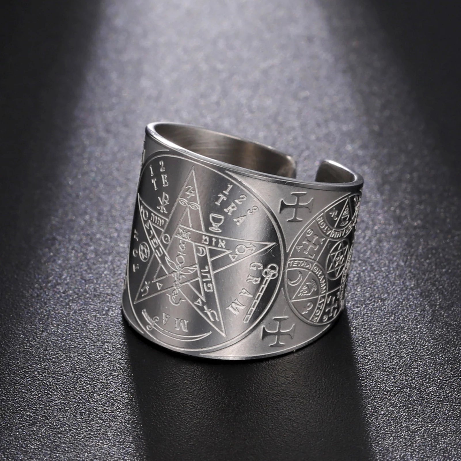 LIKGREAT Amulet Protection Ring Tetragrammaton Pentagram Finger Rings for Men Women Stainless Steel Jewely Witchcraft Pagan Gift