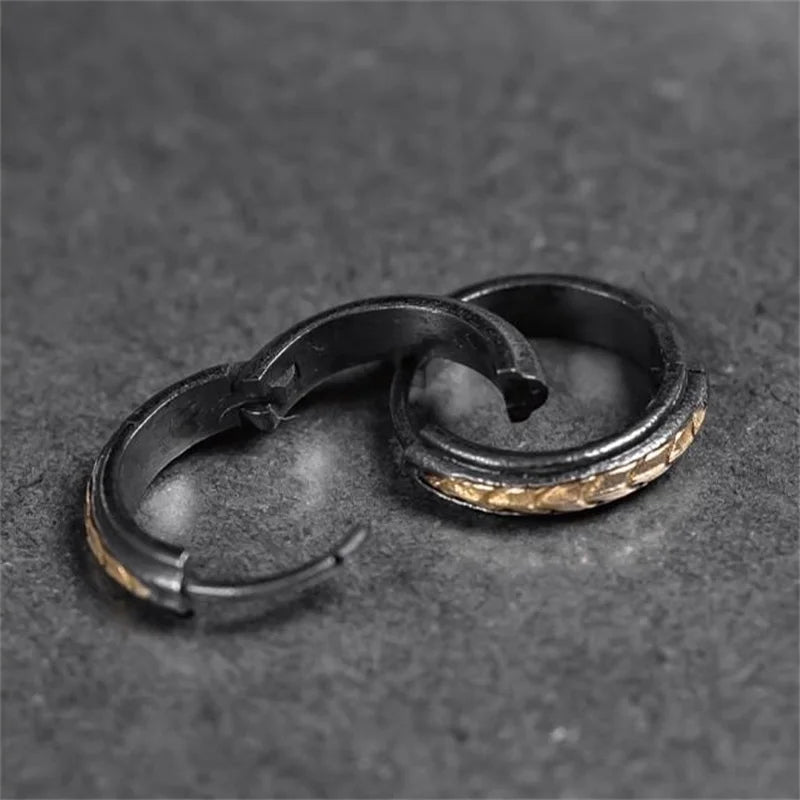 Black Gold Scale Pattern Huggie Hoop Earrings — Two-Tone